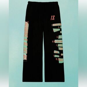 NWT - Official Taylor Swift LIFE OF A SHOWGIRL TRACKLIST Sweatpants - Unisex M